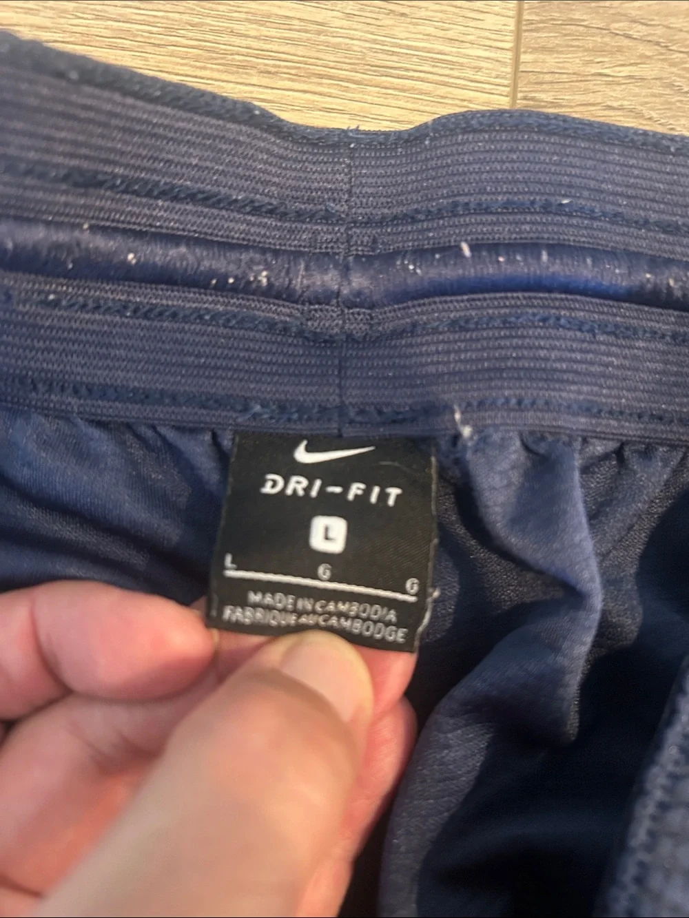 Nike men navy